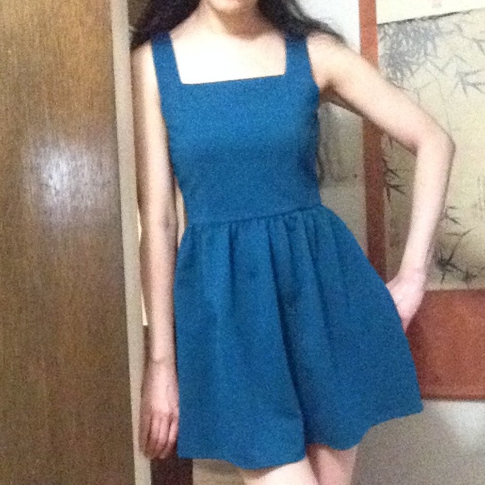 Forever 21 Ocean Blue Teal Mini Dress size S fits 2 or 4P